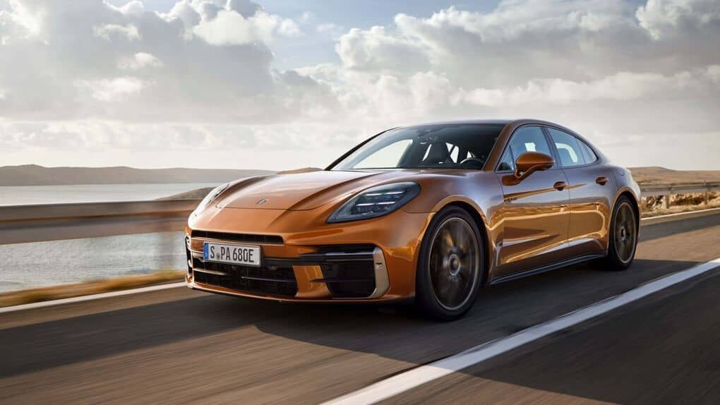 Porsche Panamera Turbo E-Hybrid, 2023 | Imagen: Porsche AG